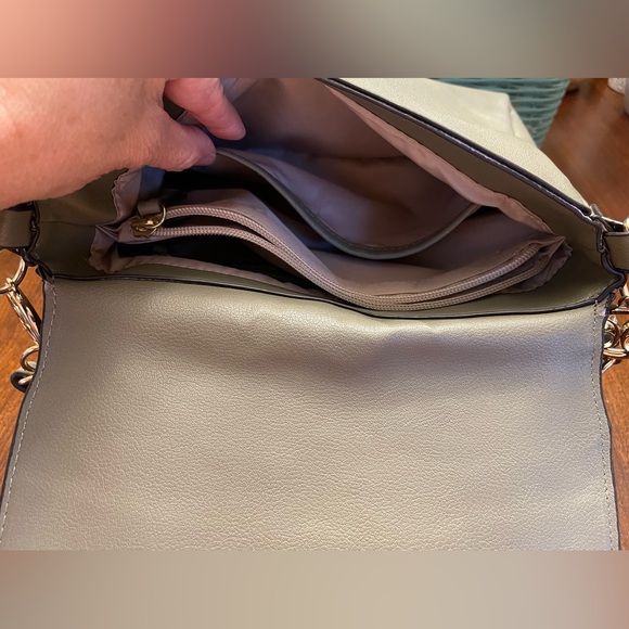 NINE WEST Shoulder Bag - Picture 8 of 9